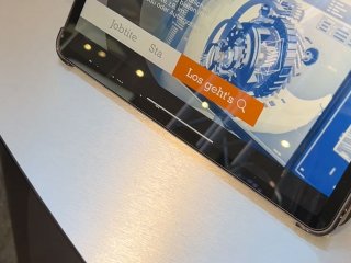 Standpersonal auf der Messe